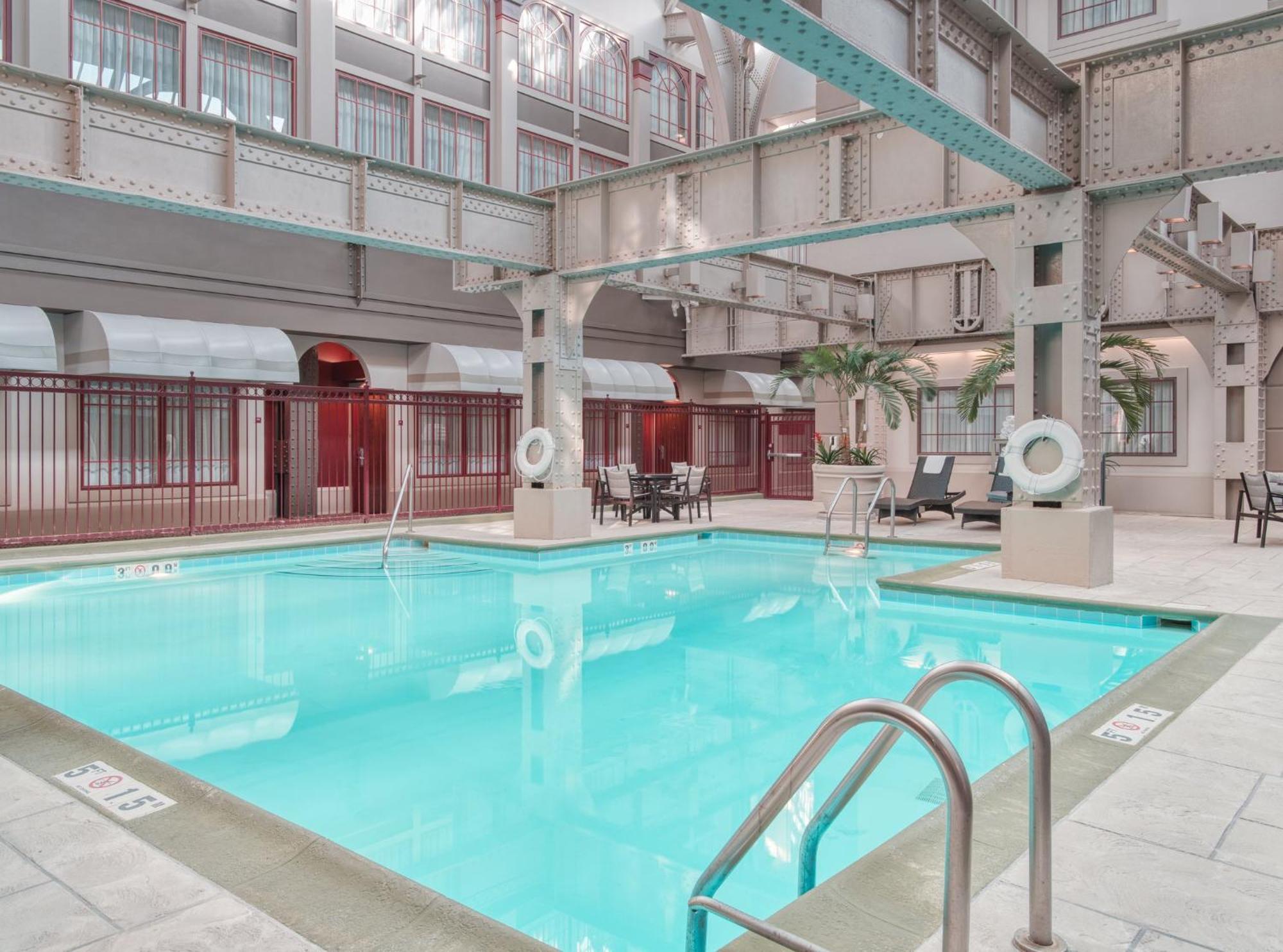 Crowne Plaza Indianapolis-Dwtn-Union Stn By Ihg Hotel Eksteriør billede